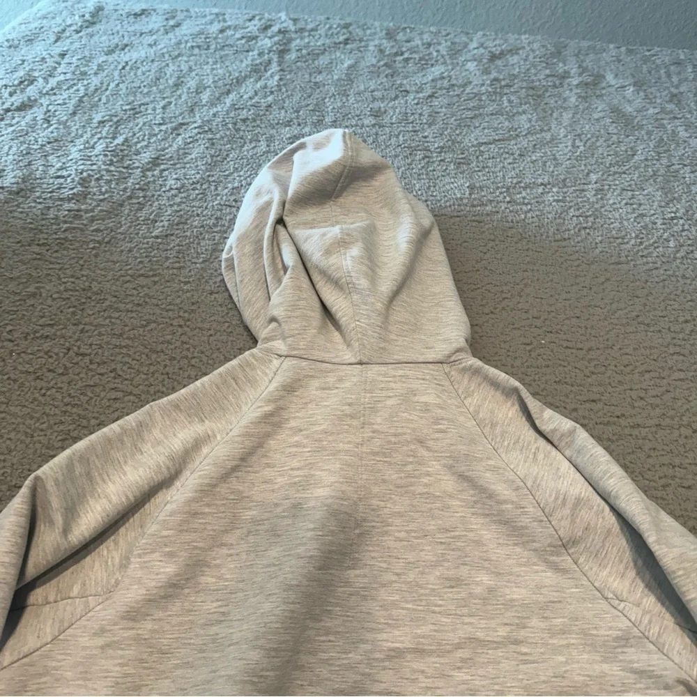 Lululemon City Sweat Pullover Hoodie Heathered Ultra Light Grey Size Small